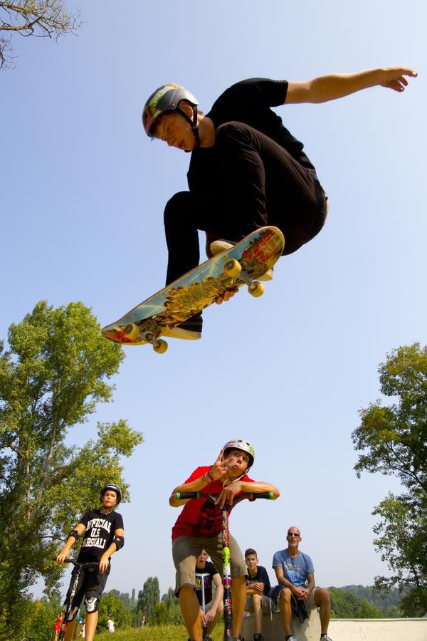 Roulottes De Bois Le Roi Villa ภายนอก รูปภาพ